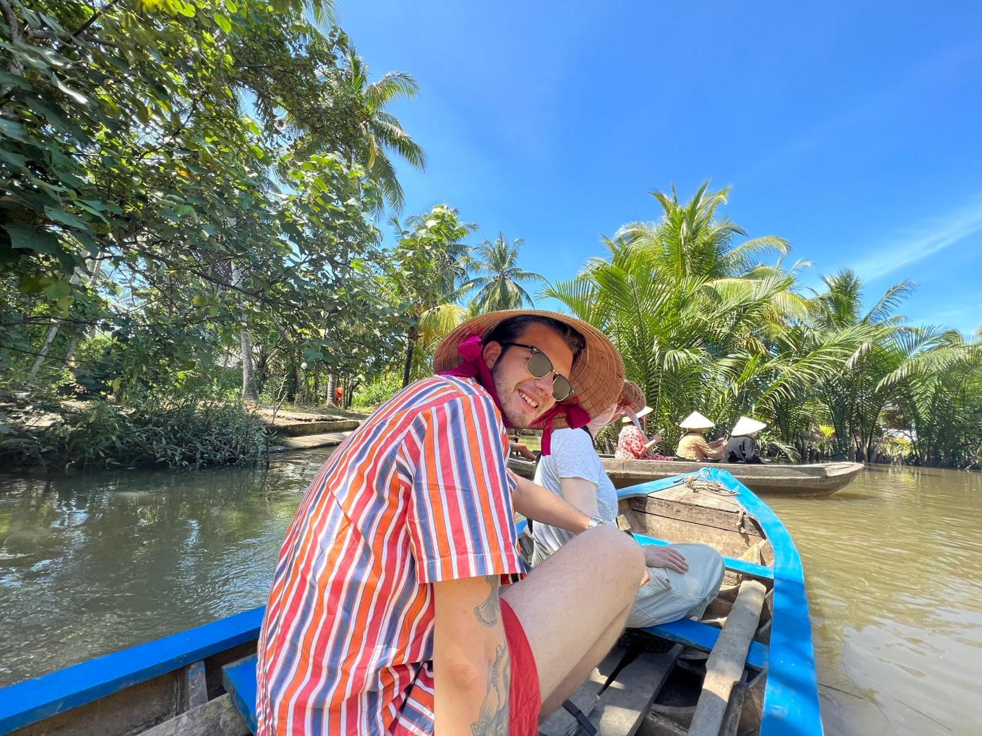 Hide Away Bungalows In Ben Tre City 외부 사진